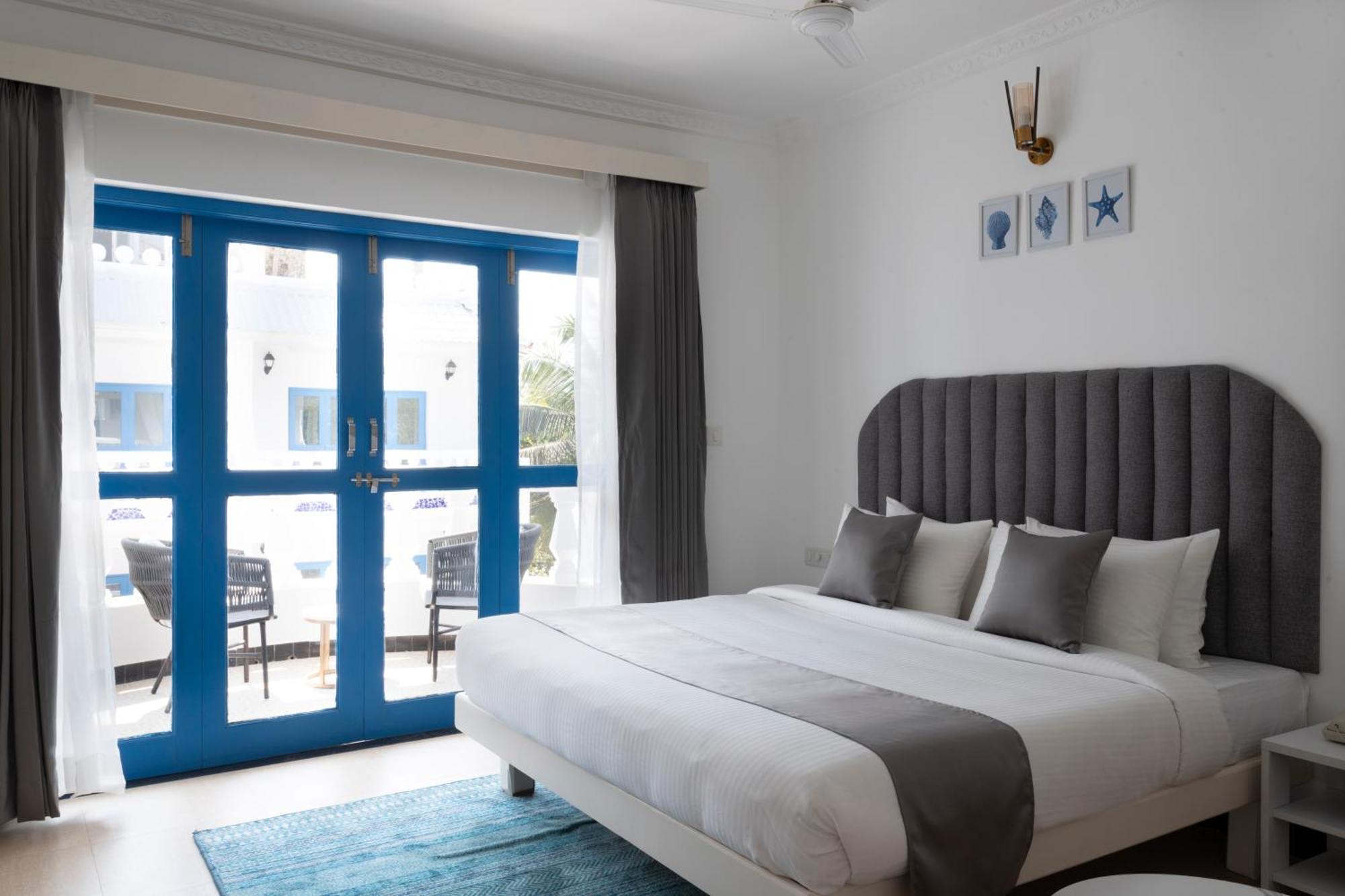 Azalea By Stone Wood Premier Hotel Варка Екстериор снимка