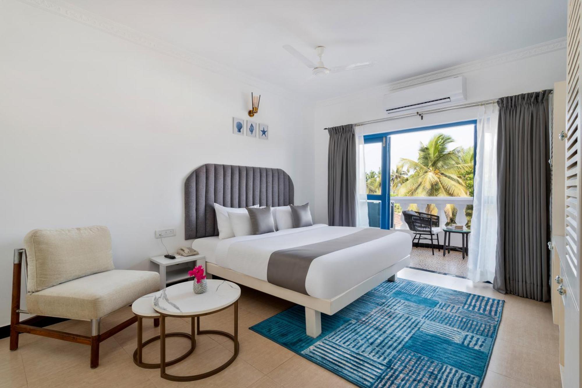 Azalea By Stone Wood Premier Hotel Варка Екстериор снимка