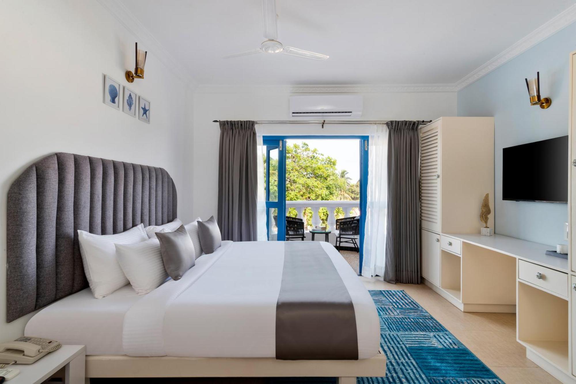Azalea By Stone Wood Premier Hotel Варка Екстериор снимка
